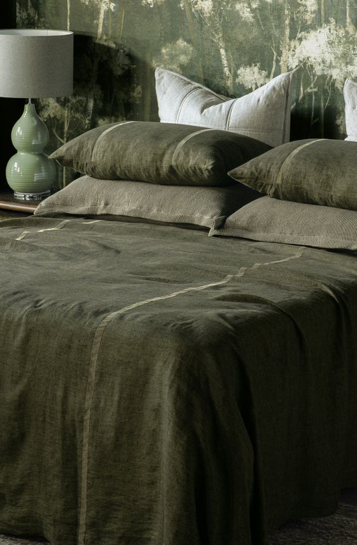 Bianca Lorenne - Ruscello Deep Moss Bedspread (Pillowcases - Eurocases Sold Separately) image 0